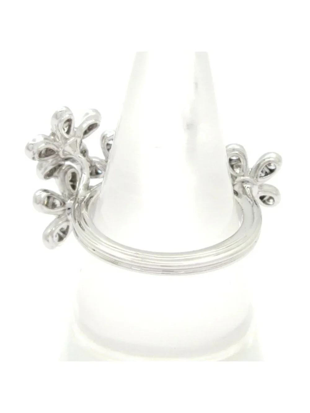 Van Cleef & Arpels category ring